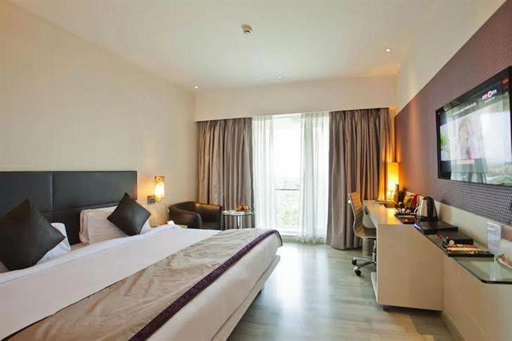 Spree Shivai Hotel Pune Pimpri-Chinchwad Luaran gambar